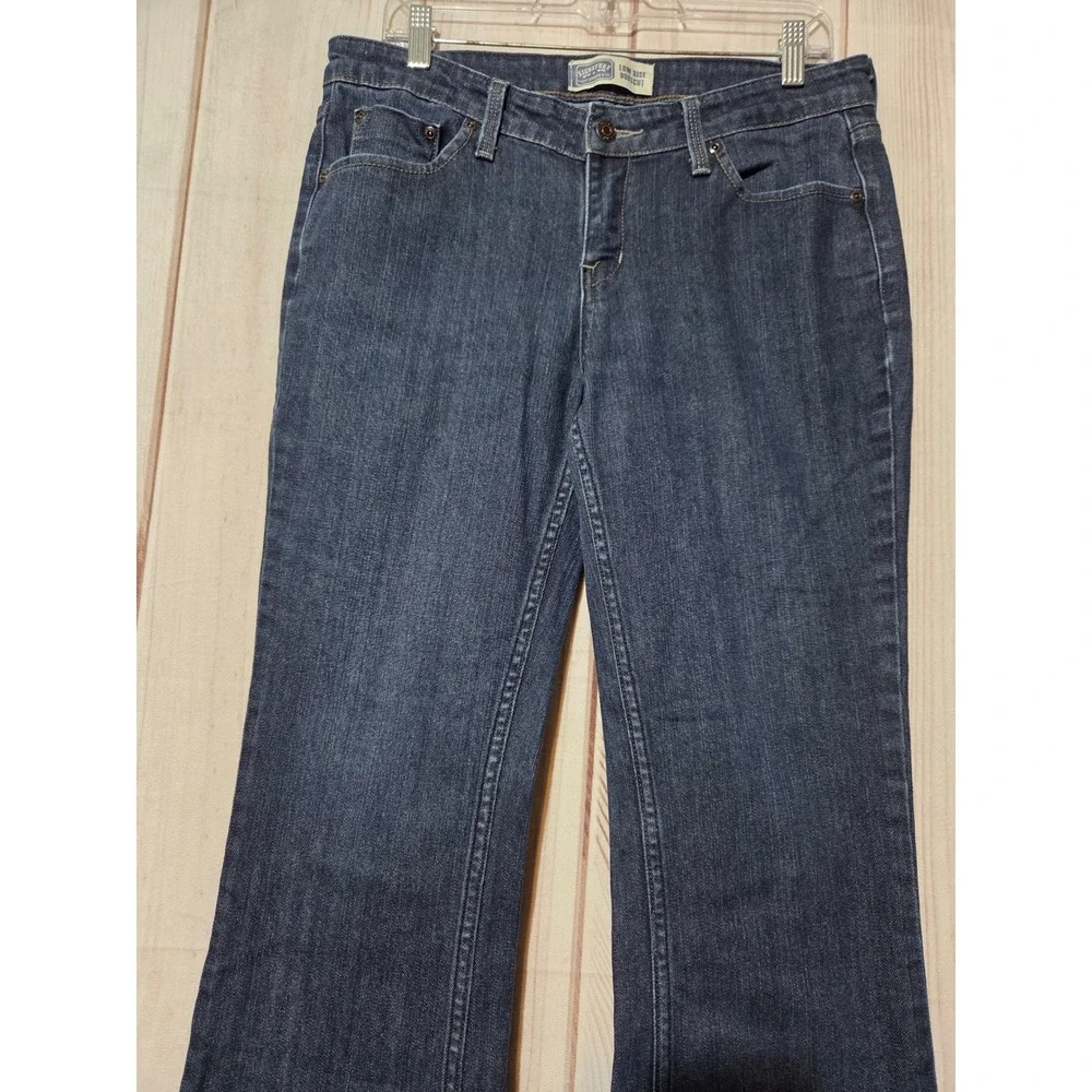 Signature by Levi Strauss & Co Womens Low Rise‎ Bootcut Jeans Dark Wash Size 10M